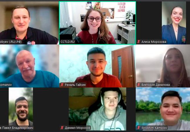 Завершила работу шестая летняя школа по управлению Интернетом