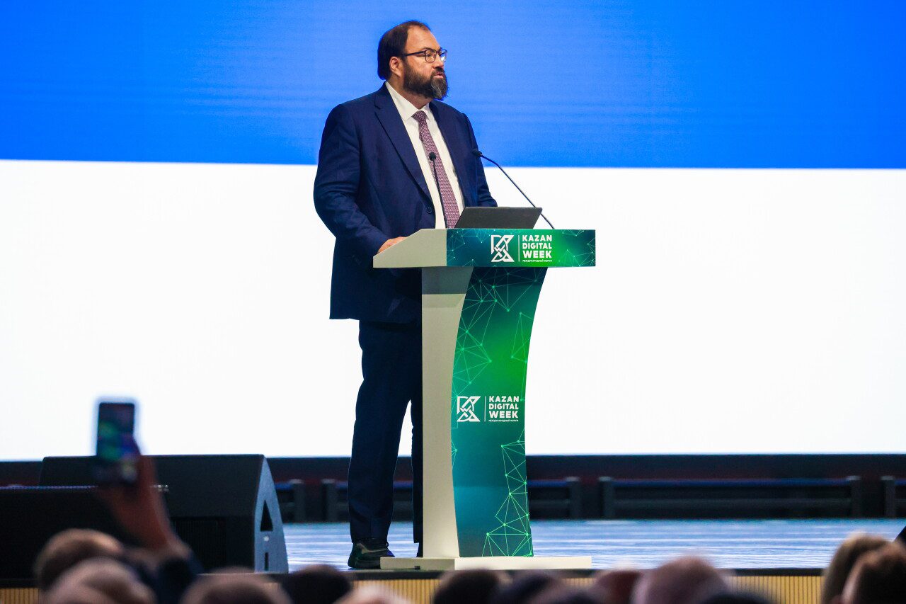 Выступление главы Минцифры на Digital Week в Казани – основное